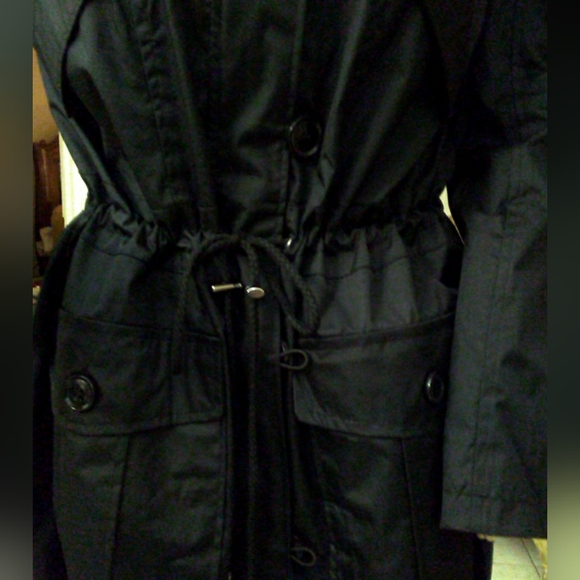 BNWT EXQUISITE JACKET BY URBAN REPUBLIC SZ. MED BLACK W/ DRAWSTRINGS PKTS HOODIE - Picture 3 of 15